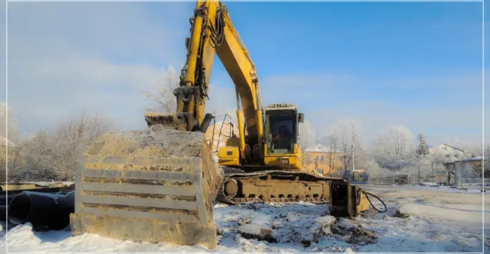Jak przygotować koparkę do pracy w zimie?